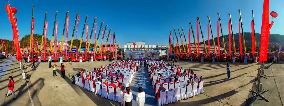 十堰汽車(chē)及零部件生產(chǎn)按下“快捷鍵” 趕訂單忙生產(chǎn)抓進(jìn)度決勝全年目標(biāo)