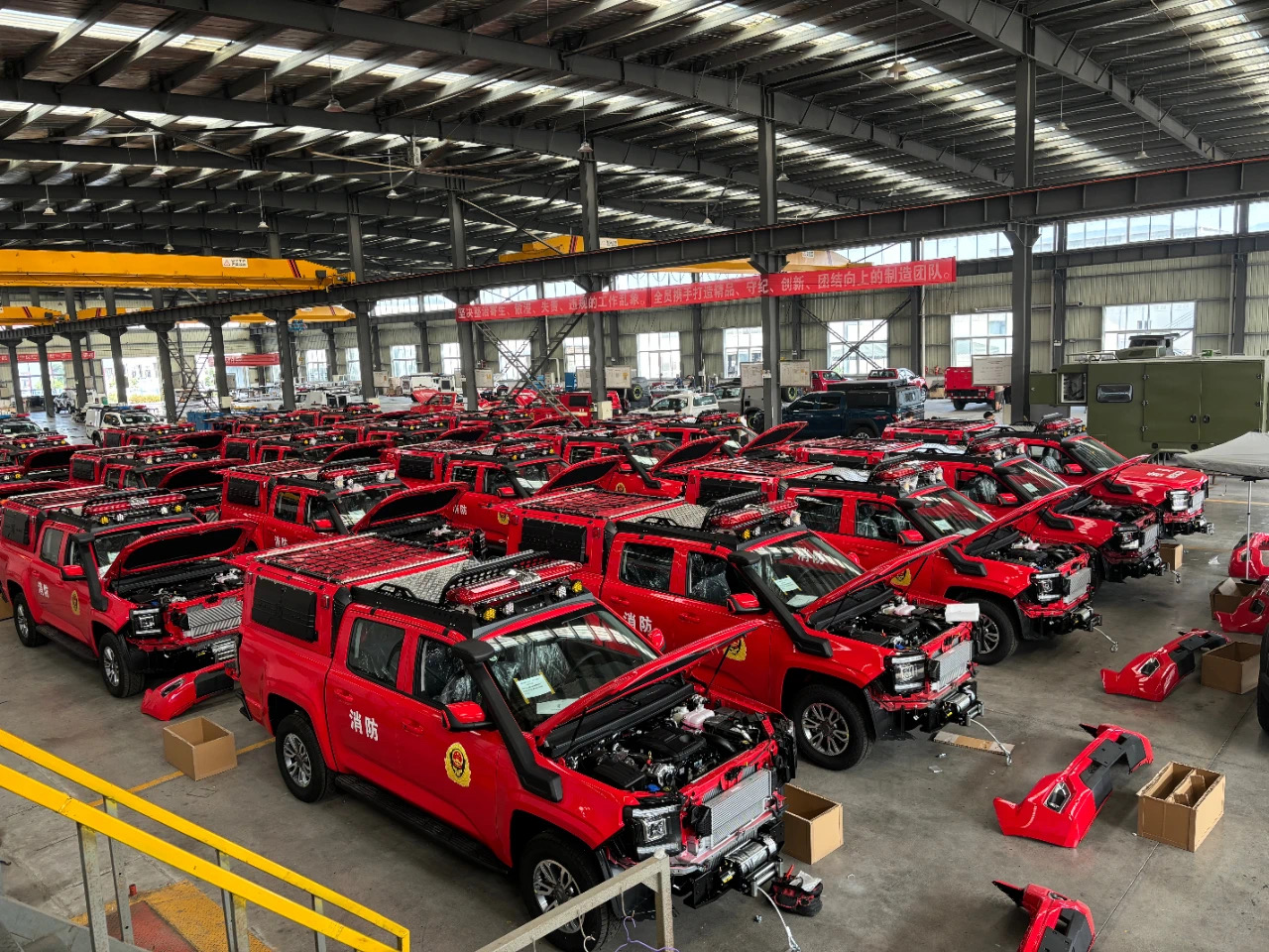 十堰制造橫空出世！張灣西城開(kāi)發(fā)區(qū)震序車(chē)船公司開(kāi)發(fā)新品車(chē)首批429臺(tái)即將銷(xiāo)往黑龍江、青海、內(nèi)蒙等地